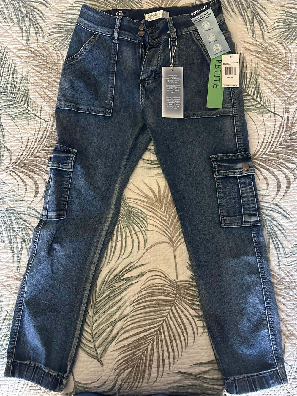 Angels of Difference women’s Dark Blue Cargo Pants with Elastic Cuffs NWT
